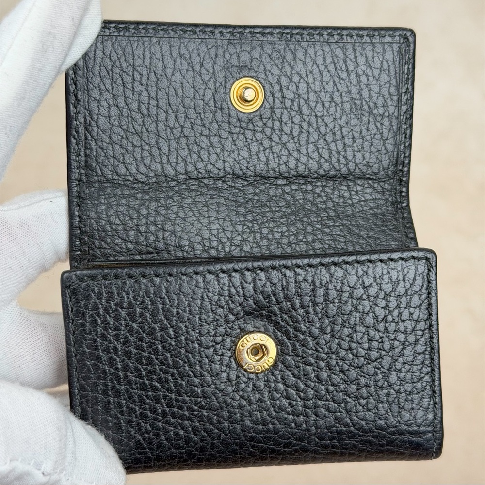 Gucci Marmont GG Leather 6-Key Holder Black Gold Hardware - Picture 4 of 11